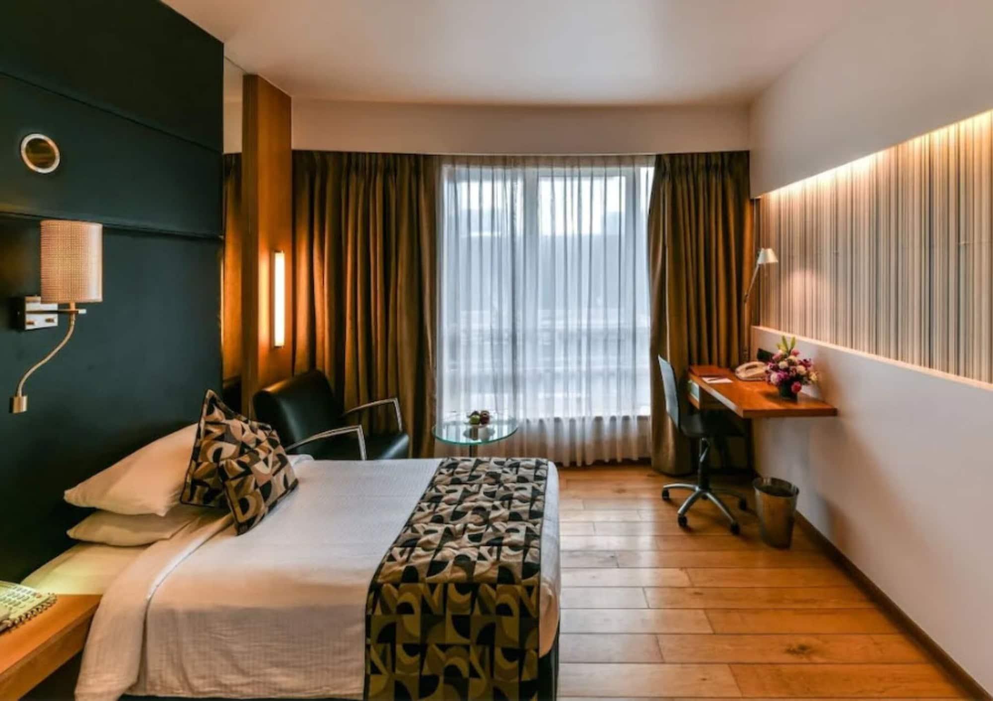 Hotel The Regale By Tunga Bombaj Zewnętrze zdjęcie